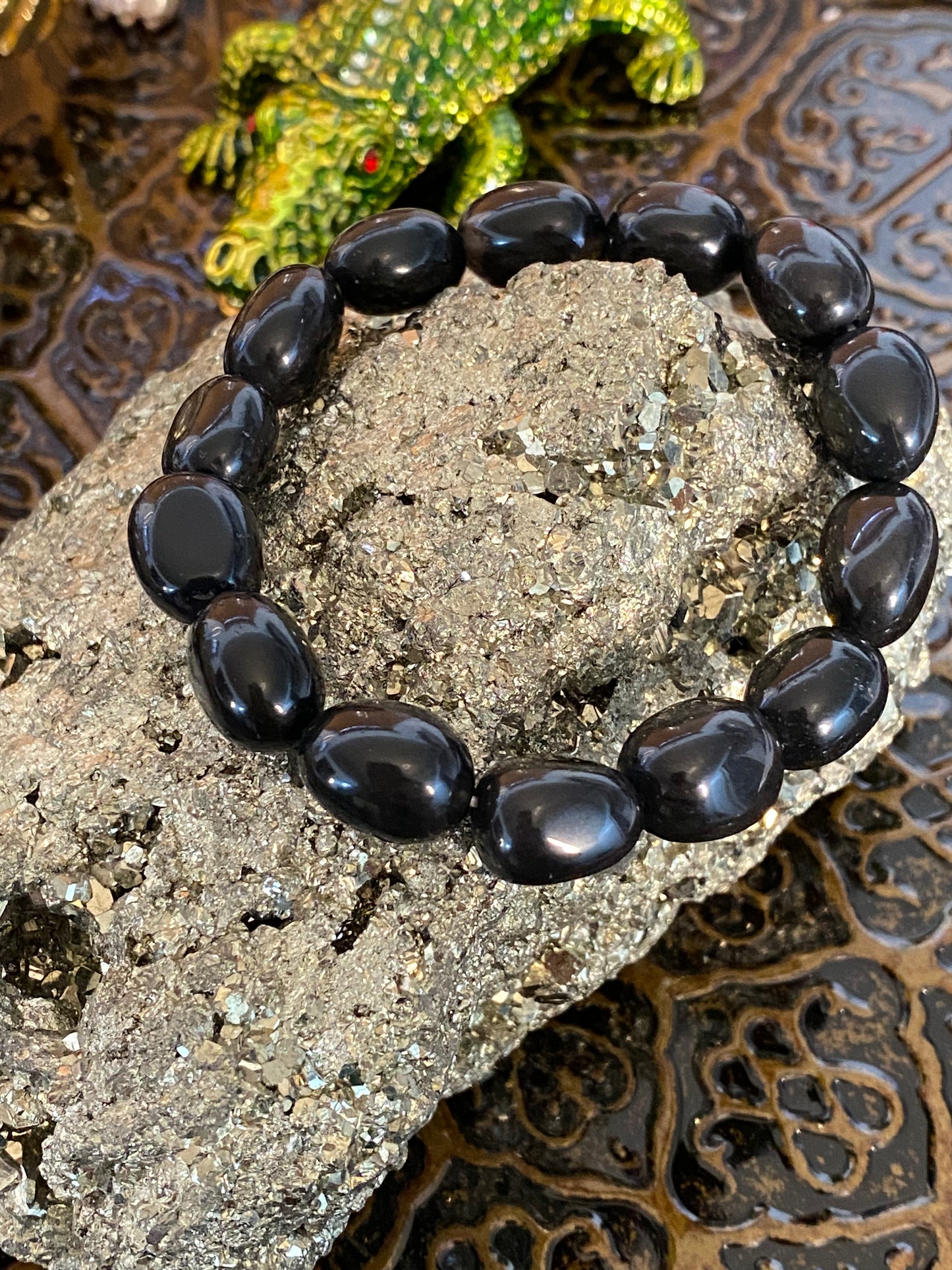 Shungite Tumbled String Bracelet