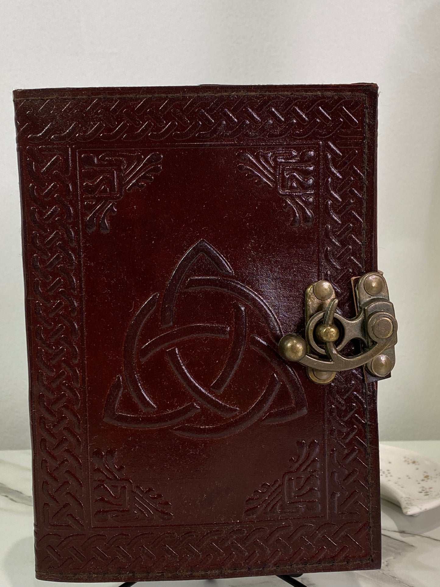 Triquetra leather blank book w/ latch Paper Journal