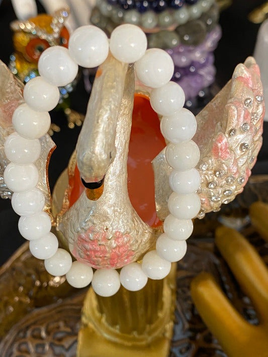 White Jade Beaded Sting Bracelet